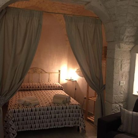 La Nicchia Di Paola Apartment Ostuni Bagian luar foto
